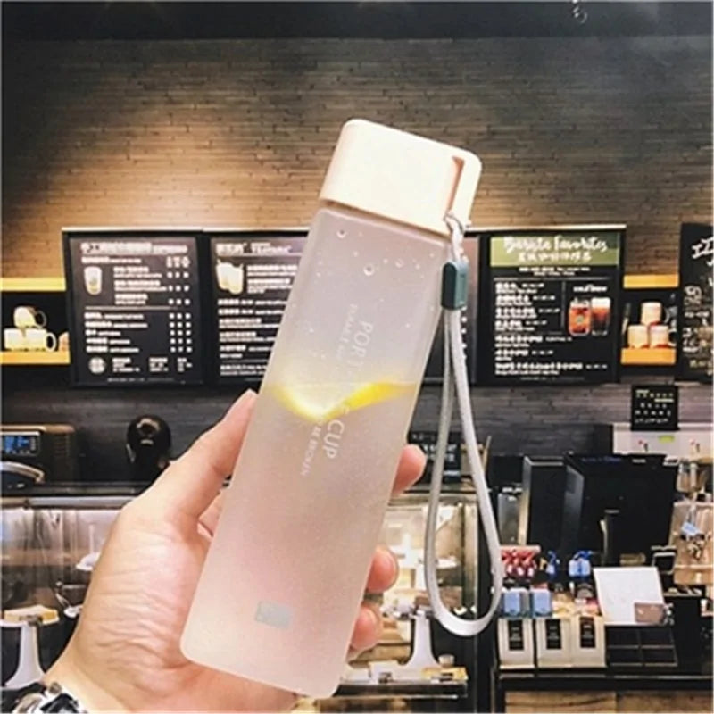 New Square Frosted Plastic Water Bottle Portable Transparent Bottle Fruit Juice Leak-Proof Outdoor Sport Travel Camping Bottle Clear